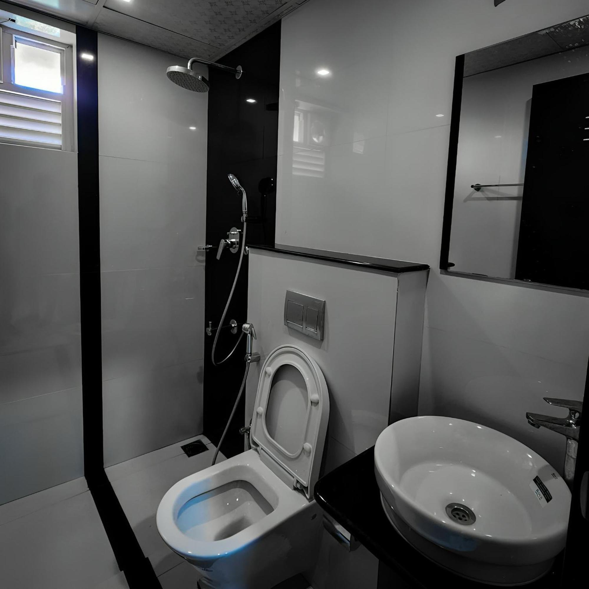 Gdc - Apartment Suites Kochi Екстериор снимка